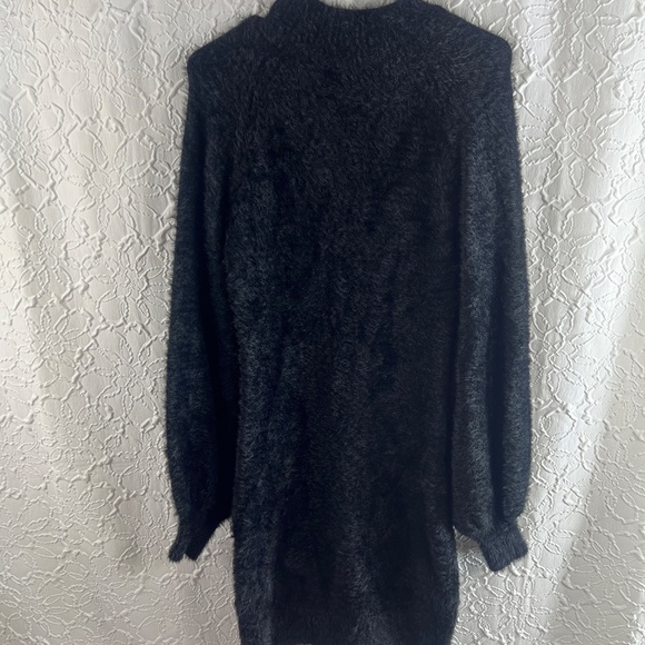 Bardot Bell Sleeve Knit Dress - Picture 4 of 9